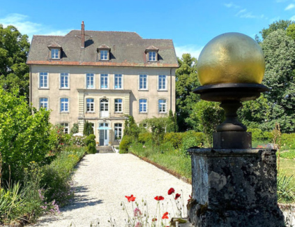 Yoga-Schweige-Retreat im Schloss Vellexon